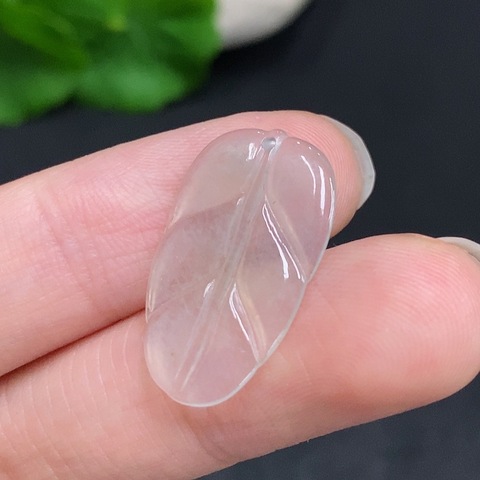 古玩玉器天然翡翠葉形掛件真品鑒賞圖