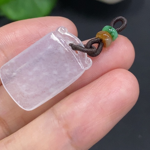 古玩玉器345天然和田掛件  配證書拍賣，當前價格298元