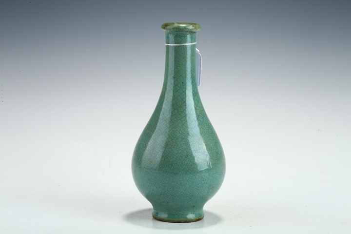 古玩陶瓷清·青釉瓶真品鑒賞圖