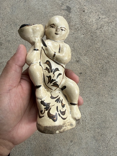 古玩陶瓷磁州窯童子燈臺真品鑒賞圖