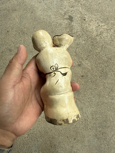 古玩陶瓷磁州窯童子燈臺真品鑒賞圖