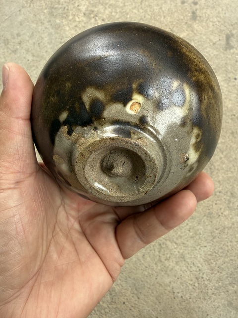 古玩陶瓷褐釉茶盞真品鑒賞圖