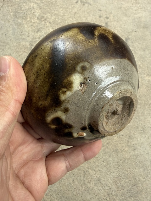 古玩陶瓷褐釉茶盞真品鑒賞圖