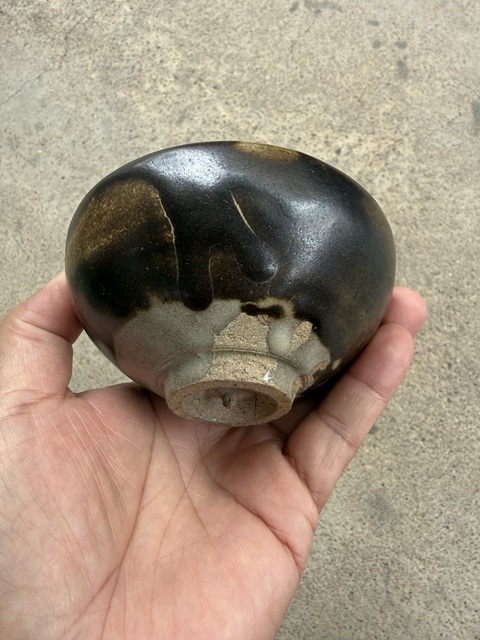 古玩陶瓷褐釉茶盞真品鑒賞圖