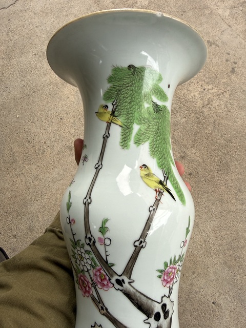 古玩陶瓷民國柳樹黃鶯鳳尾尊真品鑒賞圖