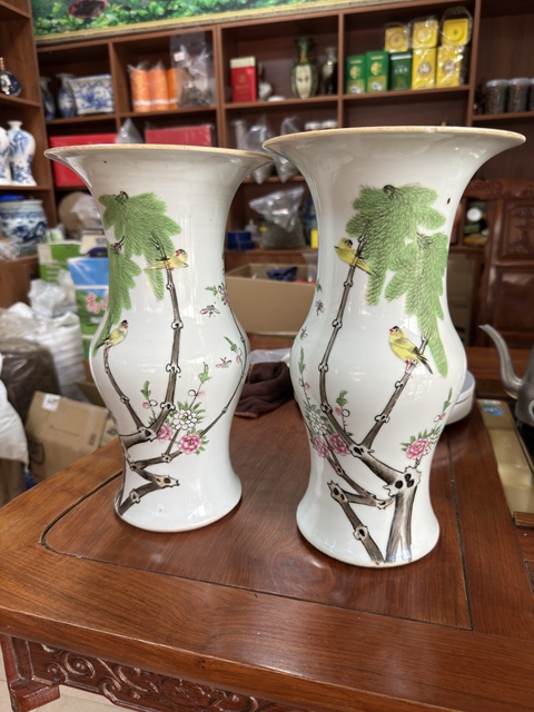 古玩陶瓷民國柳樹黃鶯鳳尾尊真品鑒賞圖