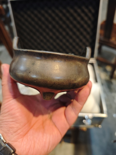 古玩銅器清代沖耳三足爐 宣德爐 銅爐真品鑒賞圖