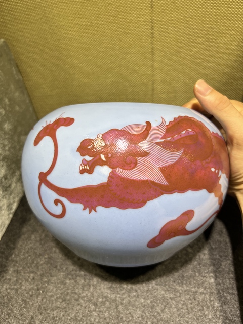 古玩陶瓷清晚期藍釉胭脂紅螭龍紋大水盂真品鑒賞圖