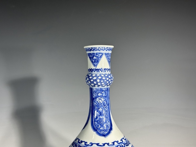 古玩陶瓷瓶真品鑒賞圖