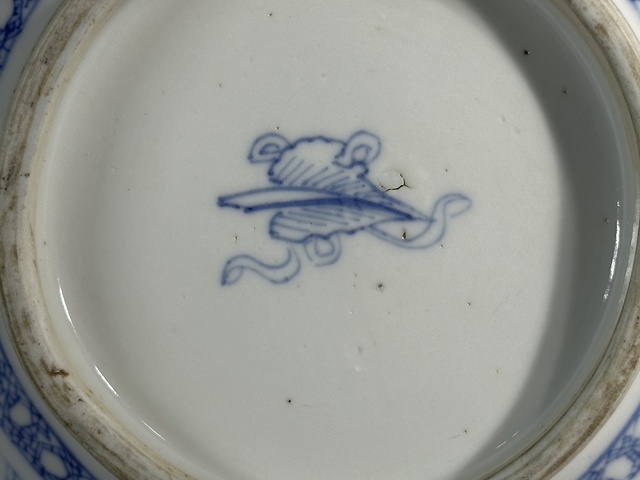 古玩陶瓷瓶真品鑒賞圖