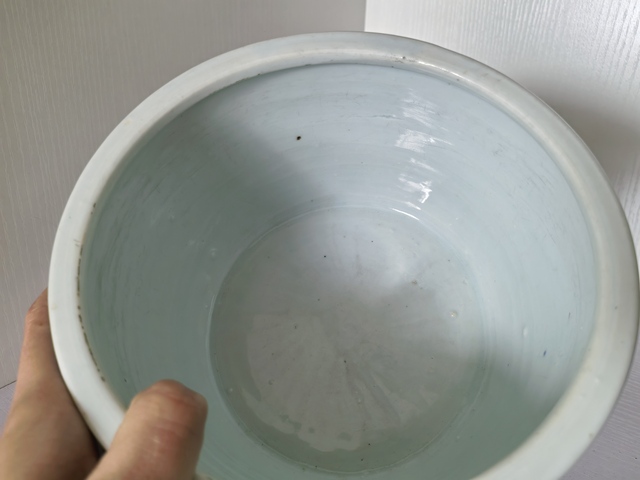 古玩陶瓷清康熙 青花纏枝花卉紋筆筒真品鑒賞圖