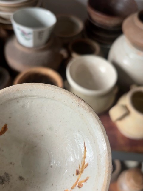 古玩陶瓷青白釉刻月影梅茶盞真品鑒賞圖