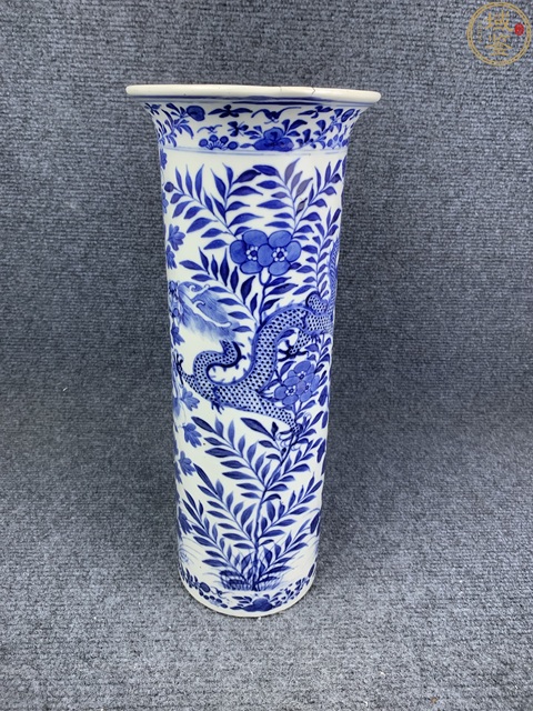 古玩陶瓷清晚·青花龍穿花紋花觚 真品鑒賞圖
