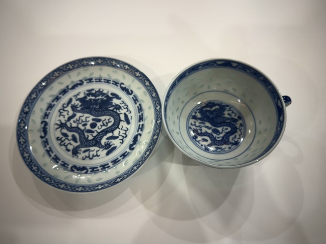 古玩陶瓷青花龍紋玲瓏瓷杯盤(pán)拍賣(mài)，當(dāng)前價(jià)格1866元