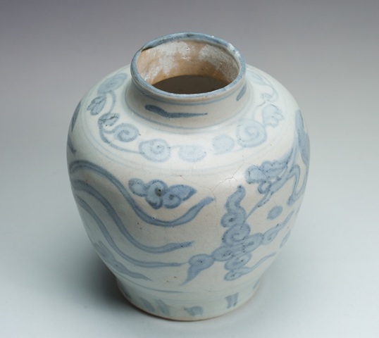 古玩陶瓷明晚期青花云鳳紋罐真品鑒賞圖