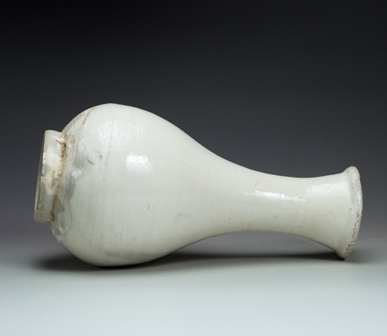 古玩陶瓷白釉玉壺春瓶拍賣(mài)，當(dāng)前價(jià)格12000元