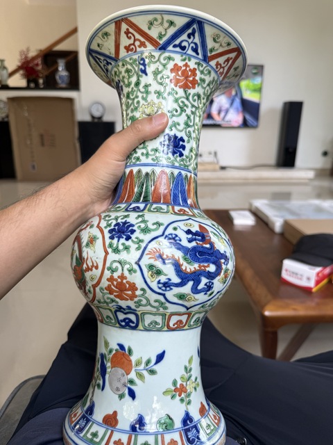 古玩陶瓷五彩開光龍紋尊真品鑒賞圖