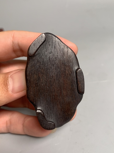 古玩雜項琥珀雕觀音像真品鑒賞圖