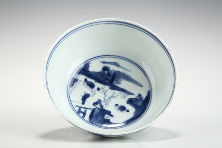 古玩陶瓷明晚期·青花山水人物紋碗真品鑒賞圖
