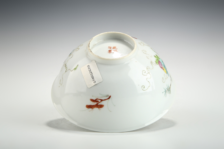 古玩陶瓷民國·粉彩籟瓜紋碗真品鑒賞圖