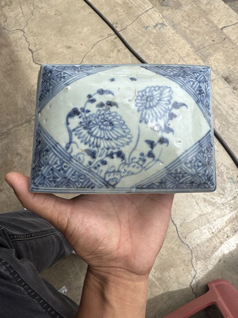 古玩陶瓷清早期青花印泥盒真品鑒賞圖