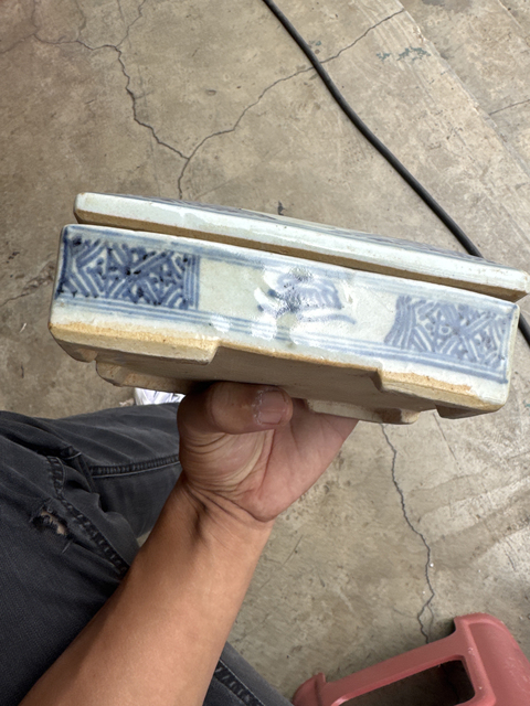 古玩陶瓷清早期青花印泥盒真品鑒賞圖
