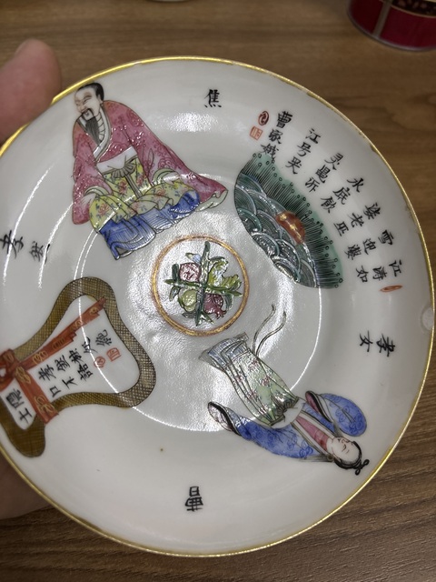 古玩陶瓷無雙譜粉彩盤真品鑒賞圖