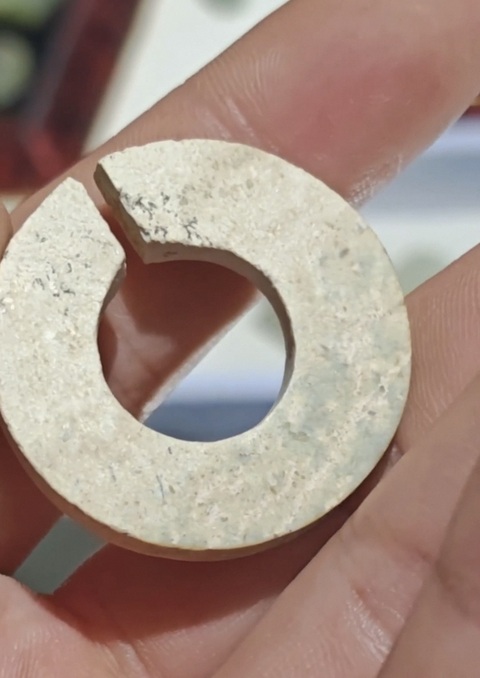 古玩玉器地方料玉玦真品鑒賞圖