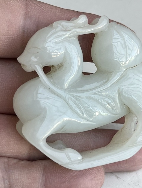 古玩玉器和田玉雕“祿壽”把件真品鑒賞圖