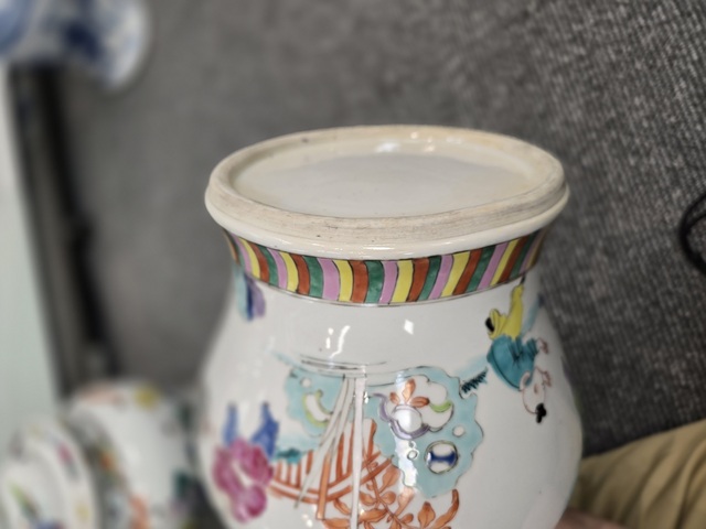 古玩陶瓷清雍正 粉彩嬰戲圖將軍罐真品鑒賞圖