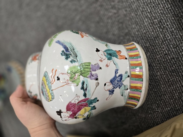 古玩陶瓷清雍正 粉彩嬰戲圖將軍罐真品鑒賞圖