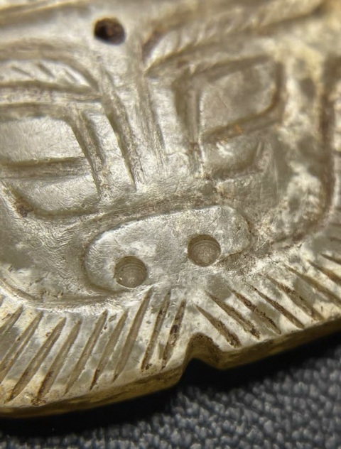 古玩玉器做舊仿古“獸面玉飾”真品鑒賞圖