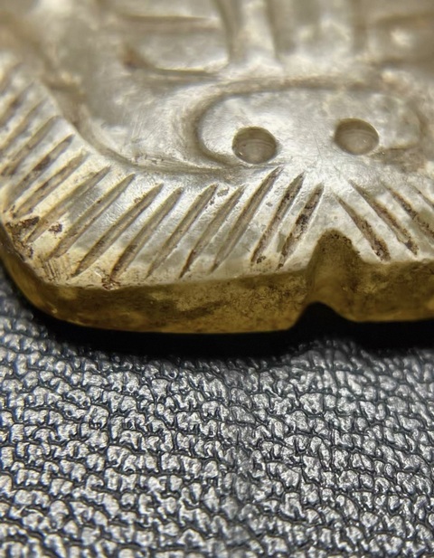 古玩玉器做舊仿古“獸面玉飾”真品鑒賞圖