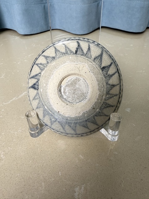 古玩陶瓷青花花卉紋臥足盤真品鑒賞圖