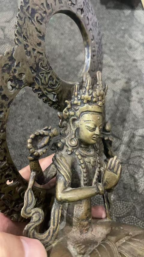 古玩銅器菩薩像真品鑒賞圖