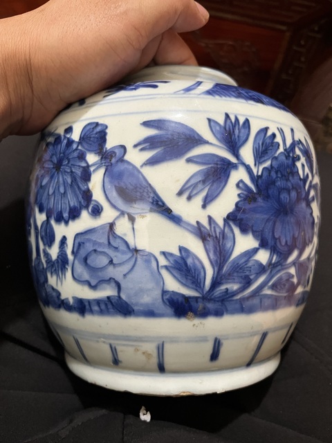 古玩陶瓷萬歷青花花鳥罐真品鑒賞圖