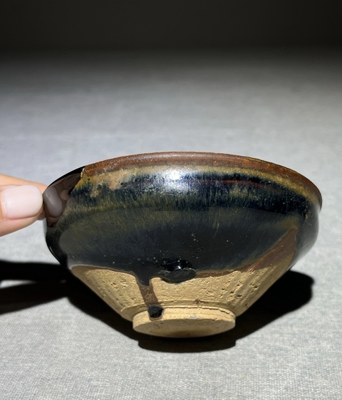 古玩陶瓷黑釉盞真品鑒賞圖