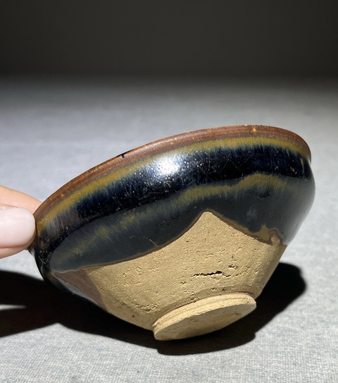 古玩陶瓷黑釉盞真品鑒賞圖