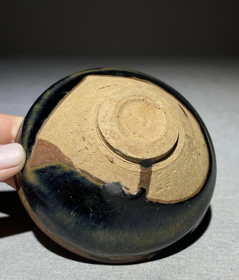 古玩陶瓷黑釉盞真品鑒賞圖