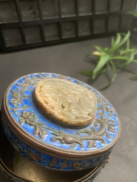 古玩玉器和田玉雕“龍紋帶板”（鑲嵌首飾盒）真品鑒賞圖