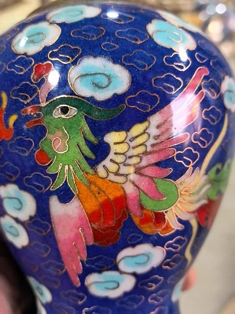 古玩陶瓷龍鳳紋銅胎掐絲琺瑯彩將軍罐真品鑒賞圖