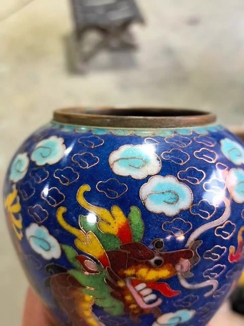 古玩陶瓷龍鳳紋銅胎掐絲琺瑯彩將軍罐真品鑒賞圖