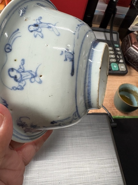 古玩陶瓷成化嬰戲紋青花小碗真品鑒賞圖