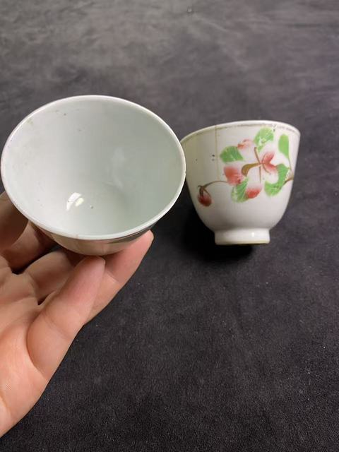 古玩陶瓷民國花卉紋杯拍賣，當前價格10元