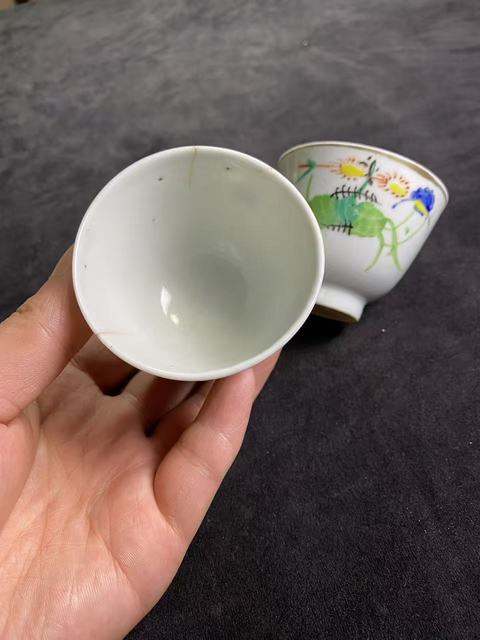 古玩陶瓷民國花卉紋杯拍賣，當前價格10元