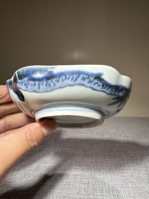 古玩陶瓷民國青花紅綠彩過墻龍紋碟真品鑒賞圖