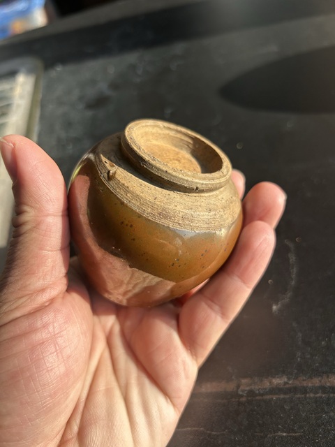 古玩陶瓷紅耀州雞心罐真品鑒賞圖