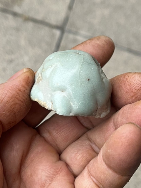 古玩陶瓷龍泉仿官窯火照真品鑒賞圖