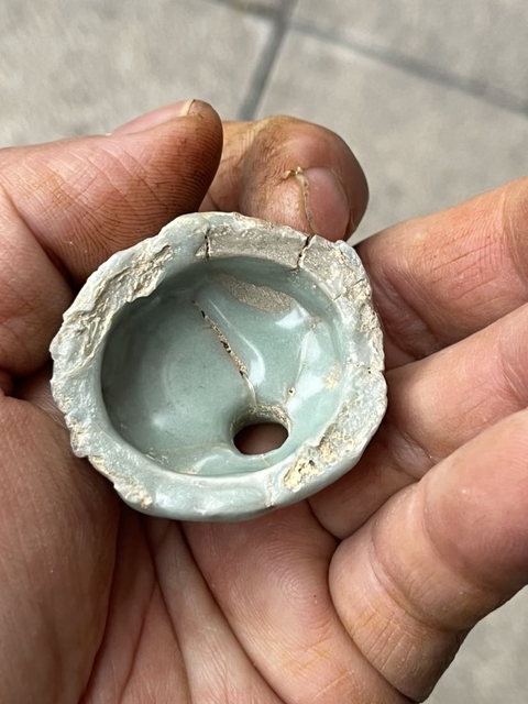 古玩陶瓷龍泉仿官窯火照真品鑒賞圖