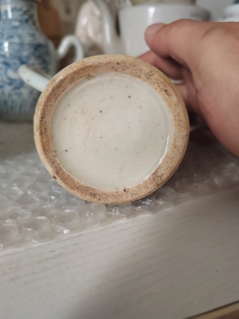 古玩陶瓷青花纏枝蓮紋酒壺真品鑒賞圖